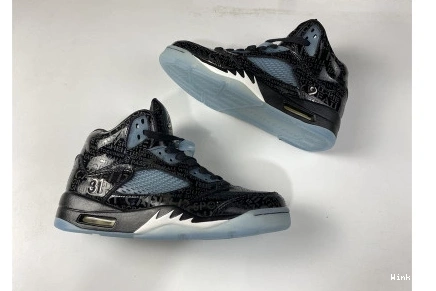"DOERNBECHER" 5 AIR 633068-010 RETRO DB JORDAN 0831